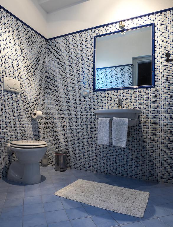 B&B Corte Degli Struzzi Pescia Romana Phòng bức ảnh