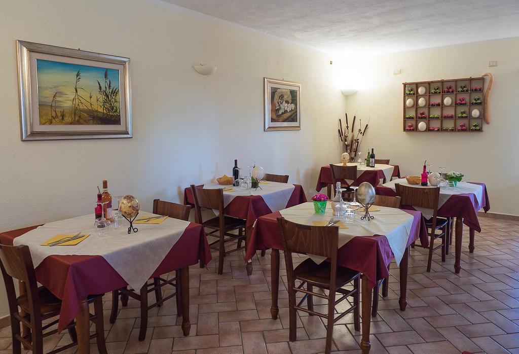 B&B Corte Degli Struzzi Pescia Romana Ngoại thất bức ảnh